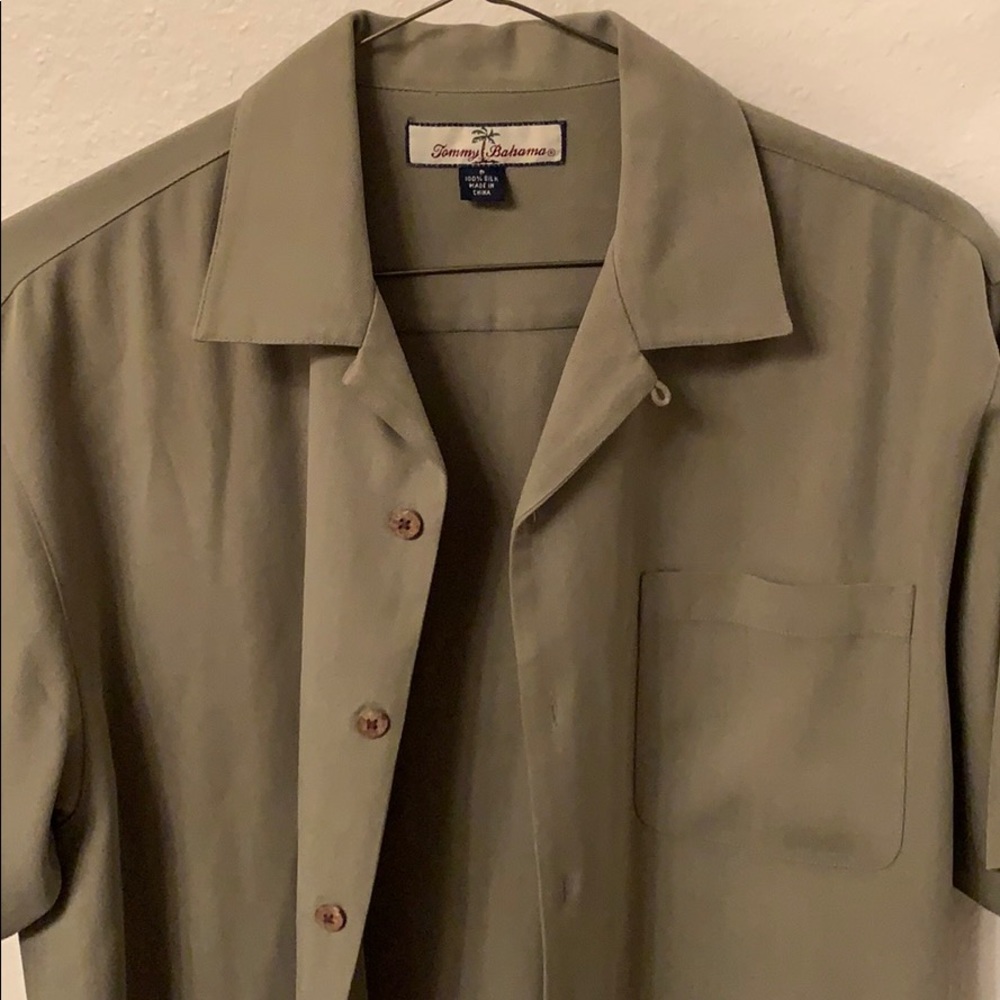 Tommy Bahamas shirt
